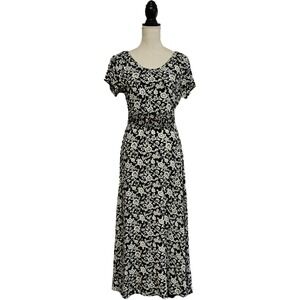 Vintage 80s Black & White Floral Belted Maxi Dress Size 9/10 Whimsigoth Witchy